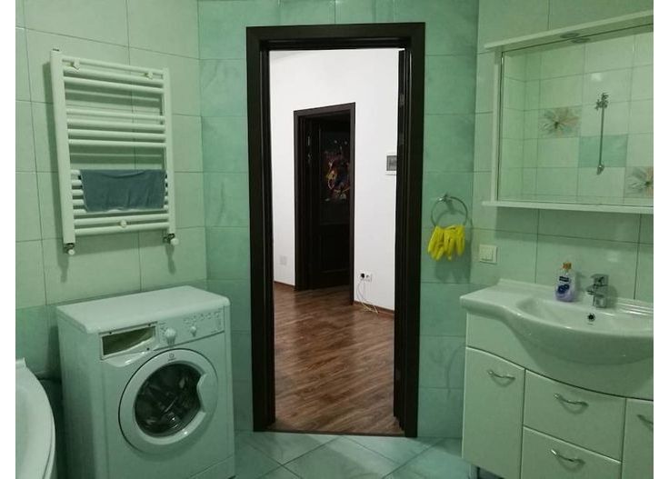 21a0b8e2-d532-4f1c-a0ee-23b8239da5e2