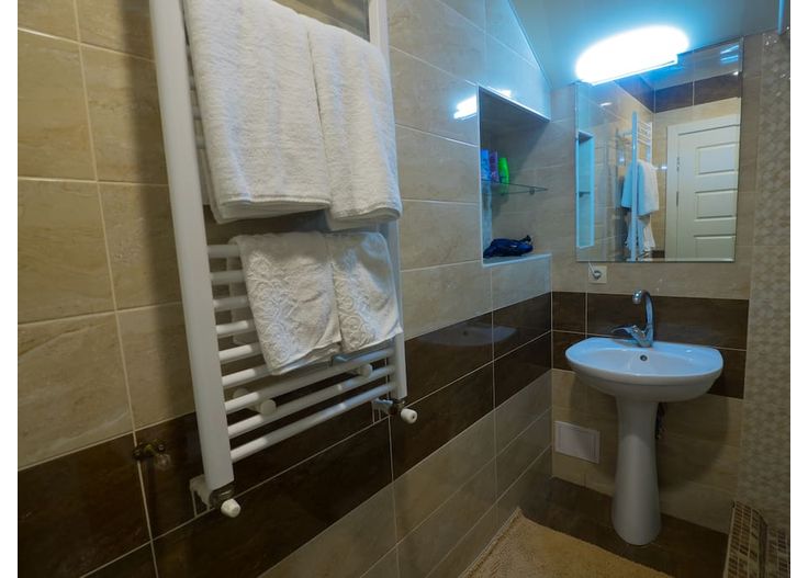 9dce1880-ba6b-440d-a784-ac326d181b5b