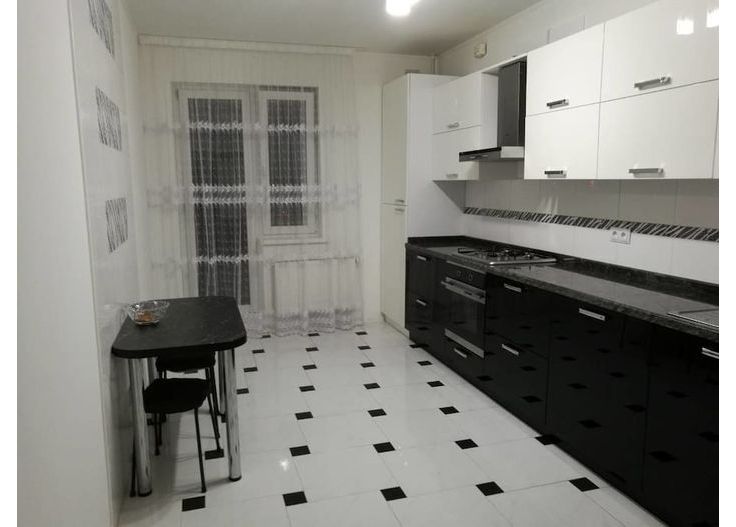 c7e8ee33-6d8d-46a2-8be0-41515e8258af