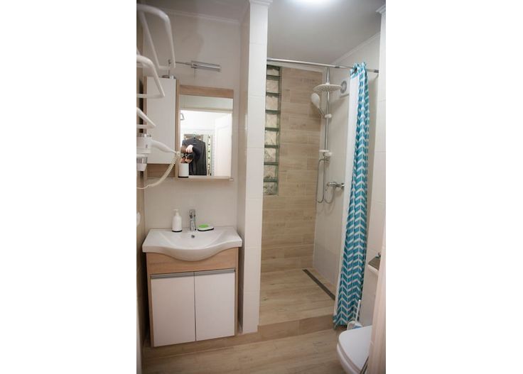 eb90cf0f-6c5e-446b-bd83-b7d28d118d1b